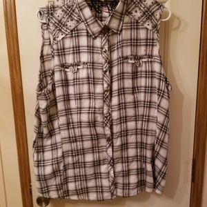 Harley Davidson sleeveless shirt